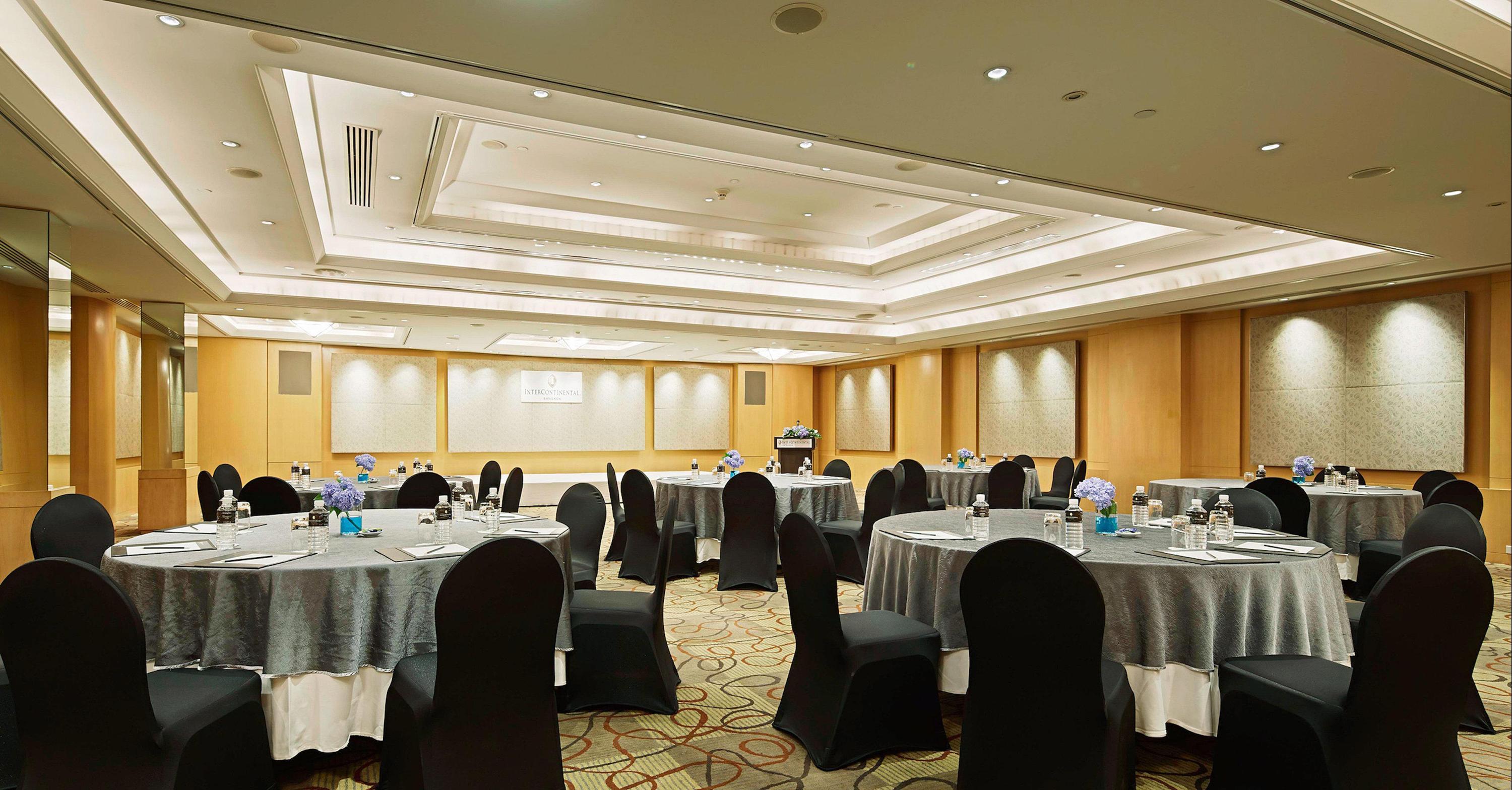 sembo-35285-a59094-902894 Holiday Inn Bangkok