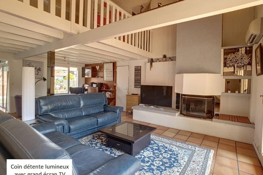 Atypical, bright house on the edge of a forest, ideal for a large family. Aquitaine - Sanguinet visuel 5/5