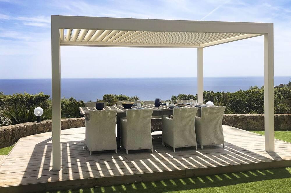 Bleu Comme Toit 3425 Provence-Alpes-Côte d'Azur - Issambres visuel 1/5