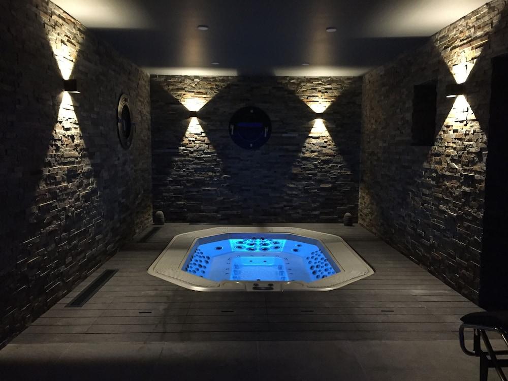 Hotel 16 - 150