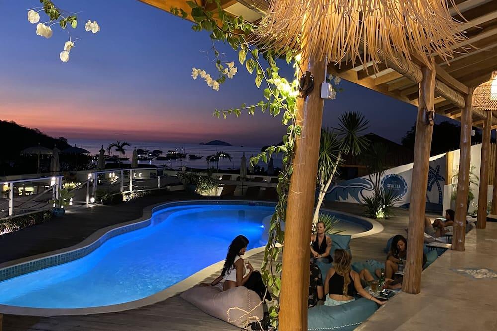 Seaesta Komodo Hostel & Hotel