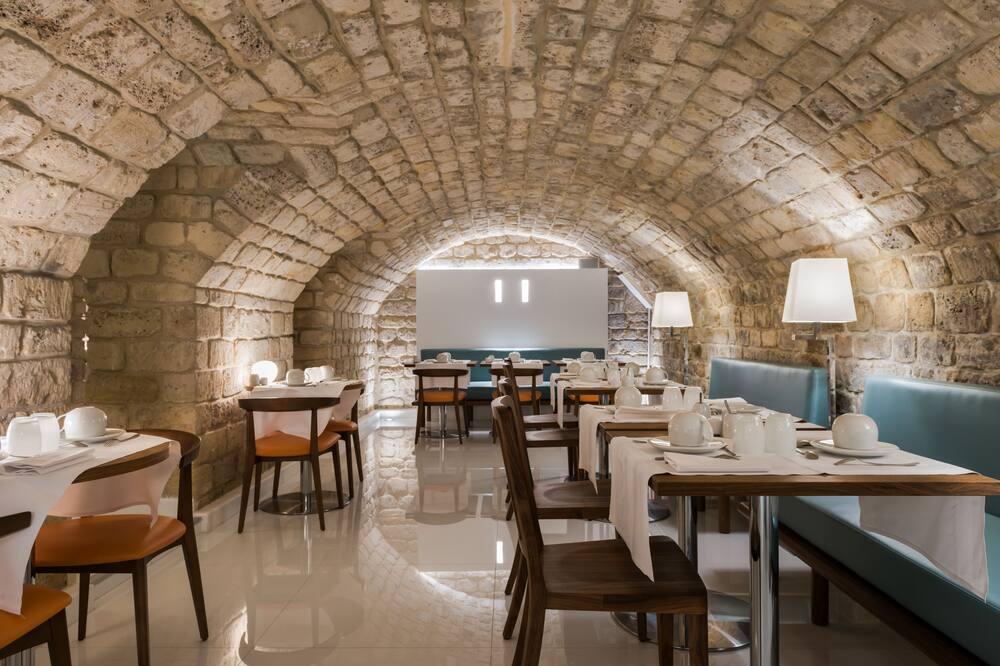 Hôtel Jardin de Cluny Ile de France - Paris visuel 2/5 Hôtel Jardin de Cluny Ile de France - Paris visuel 2/5