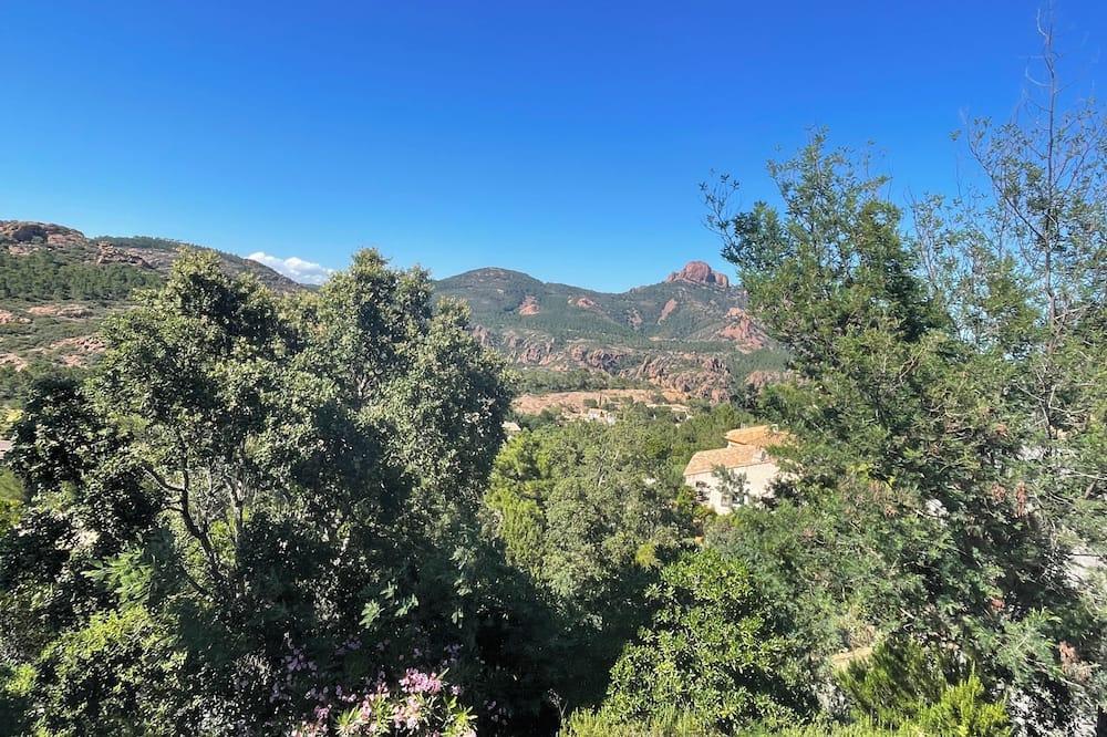 1km from the beach: Beautiful, quiet villa, private pool, wifi, covered parking Provence-Alpes-Côte d'Azur - Saint-Raphaël visuel 4/5 1km from the beach: Beautiful, quiet villa, private pool, wifi, covered parking Provence-Alpes-Côte d'Azur - Saint-Raphaël visuel 4/5