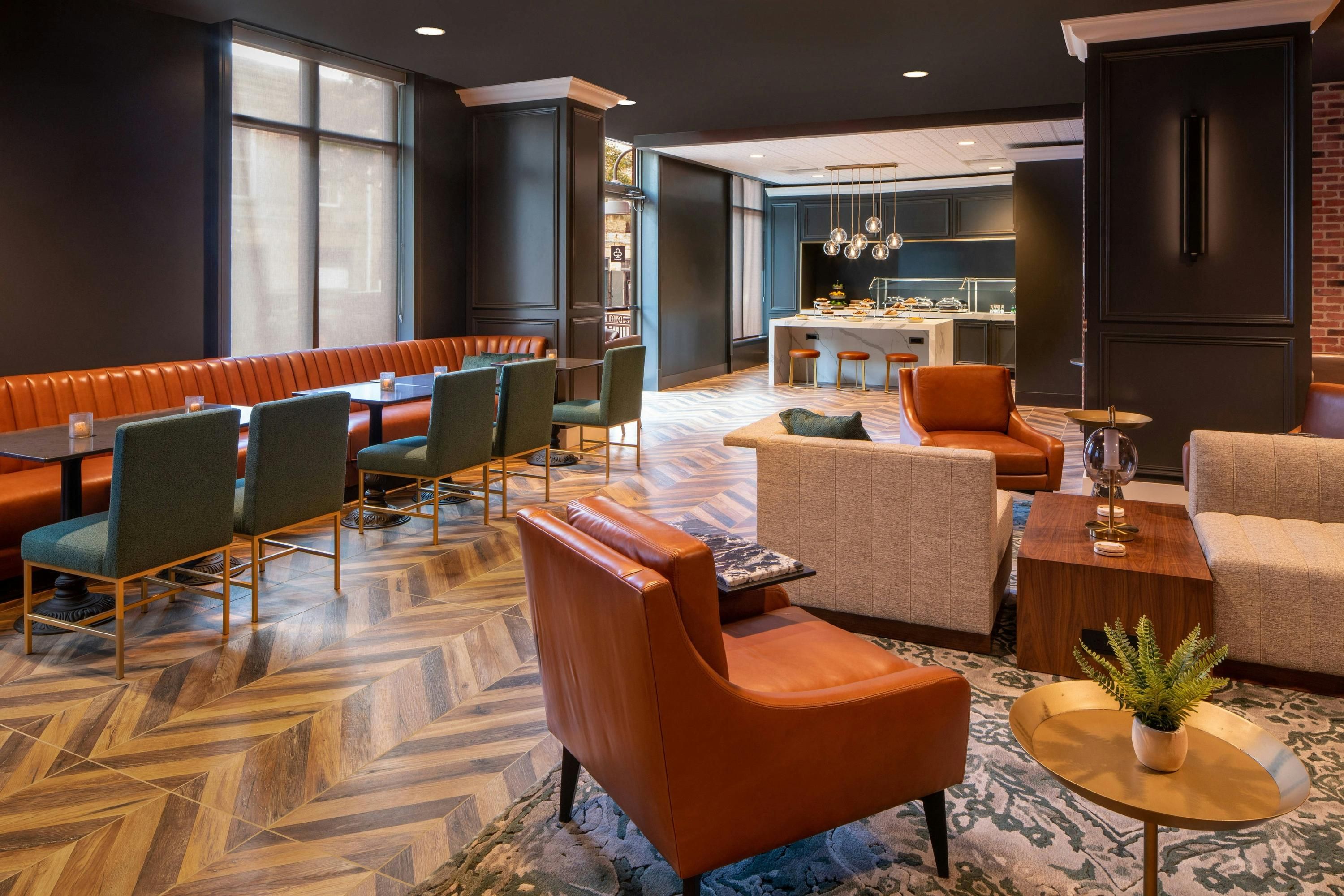 New Orleans Marriott Warehouse Arts District