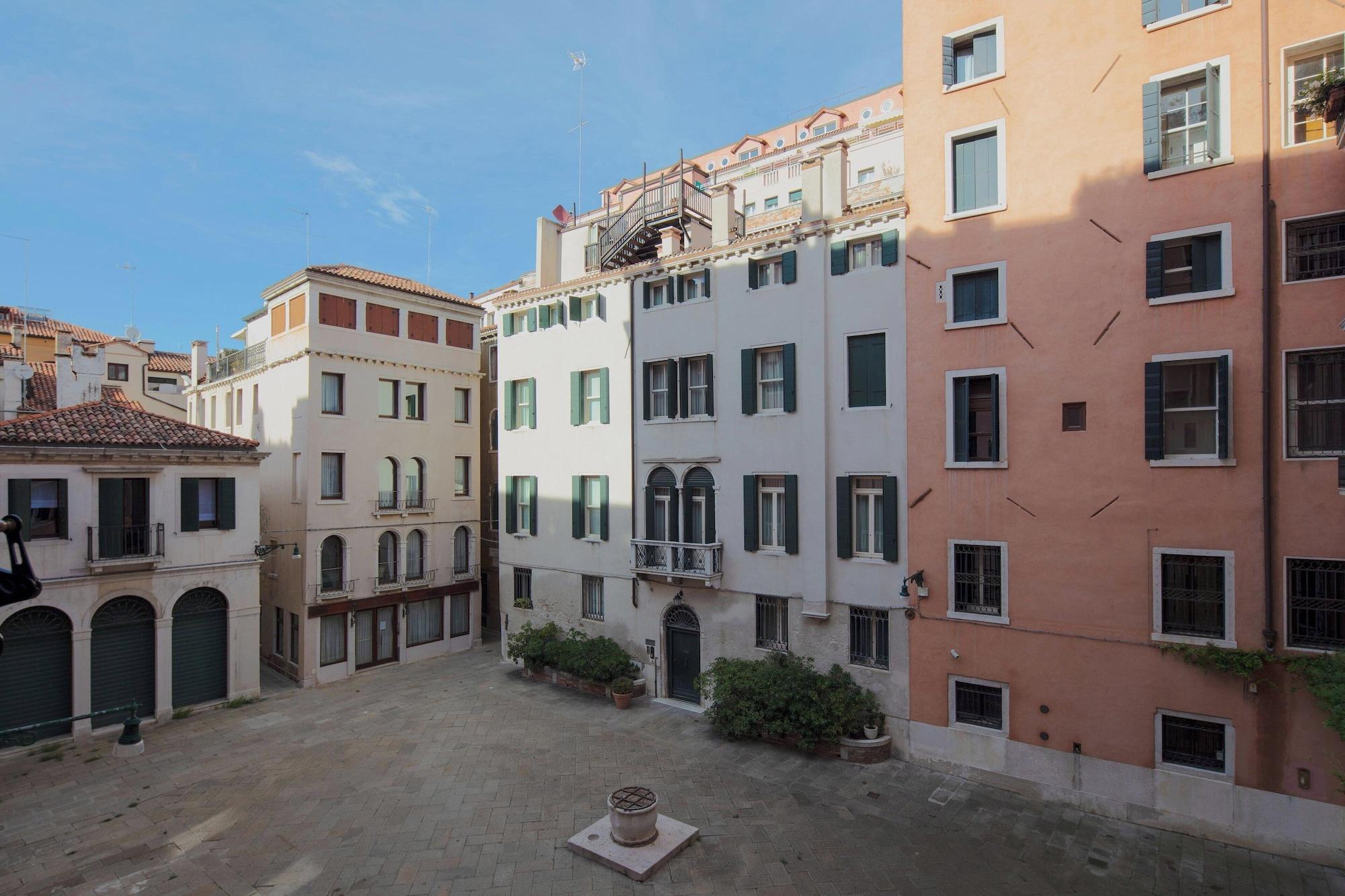 expedia_group-4989100-53b12b-123985 The St. Regis Venice