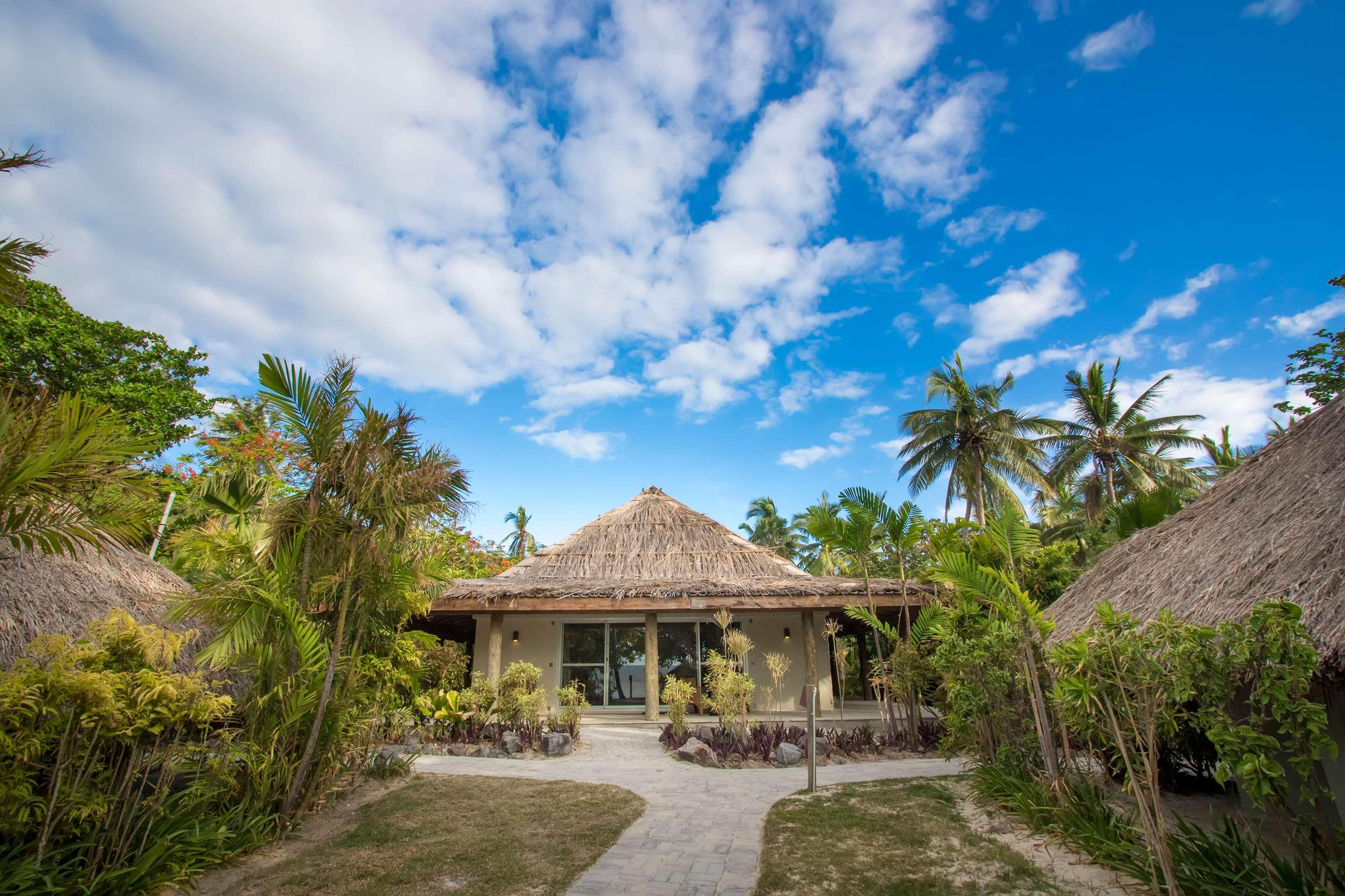 ice-178714-99445011-719170 Castaway Island, Fiji