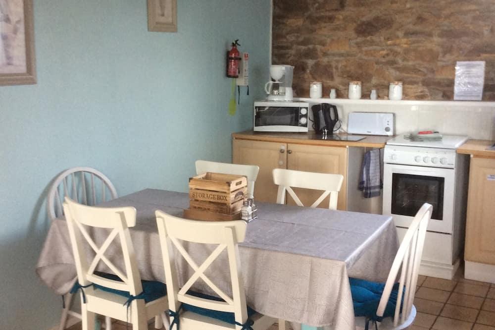 Traditional Farmhouse Gite at the heart of Brittany (Sleeps 6 in 3 Bedrooms) Rhône-Alpes - Saint-May visuel 4/5 Traditional Farmhouse Gite at the heart of Brittany (Sleeps 6 in 3 Bedrooms) Rhône-Alpes - Saint-May visuel 4/5