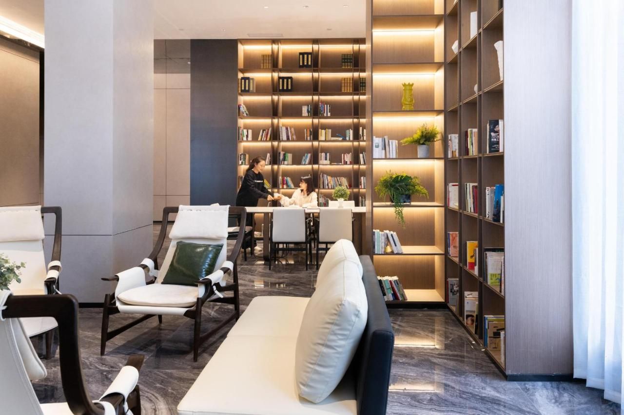 Atour X Hotel Shantou Vientiane City Convention and Exhibition Center