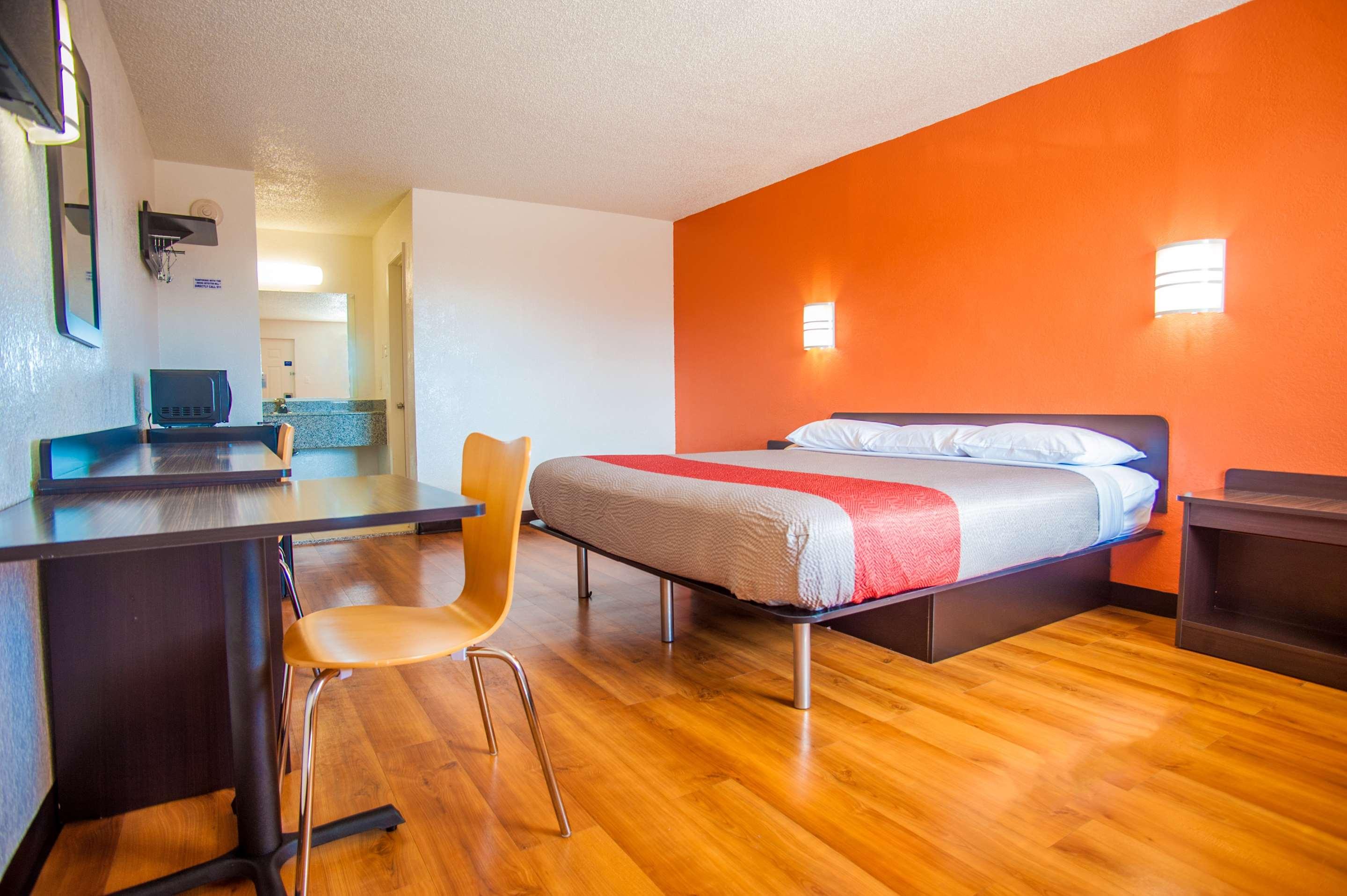 Motel 6 Corsicana, TX $68 ($̶9̶3̶). Corsicana Hotel Deals & Reviews - KAYAK