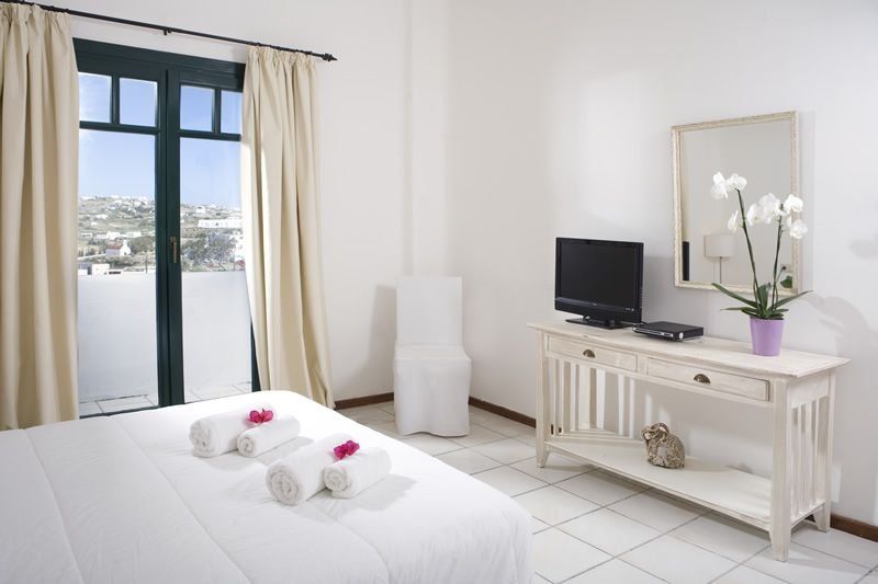 Tharroe of Mykonos Boutique Hotel