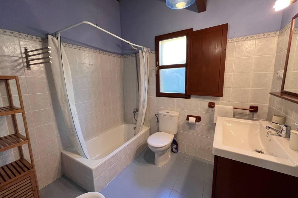 Ribadesella. Garden with Nice Mountain views. 5 Minutes to the Beach. For 6/7 Asturias - Ribadesella visuel 4/5 Ribadesella. Garden with Nice Mountain views. 5 Minutes to the Beach. For 6/7 Asturias - Ribadesella visuel 4/5