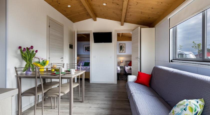 Agricamping Mabellini Orlando Lombardy - Desenzano del Garda visuel 2/5 Agricamping Mabellini Orlando Lombardy - Desenzano del Garda visuel 2/5