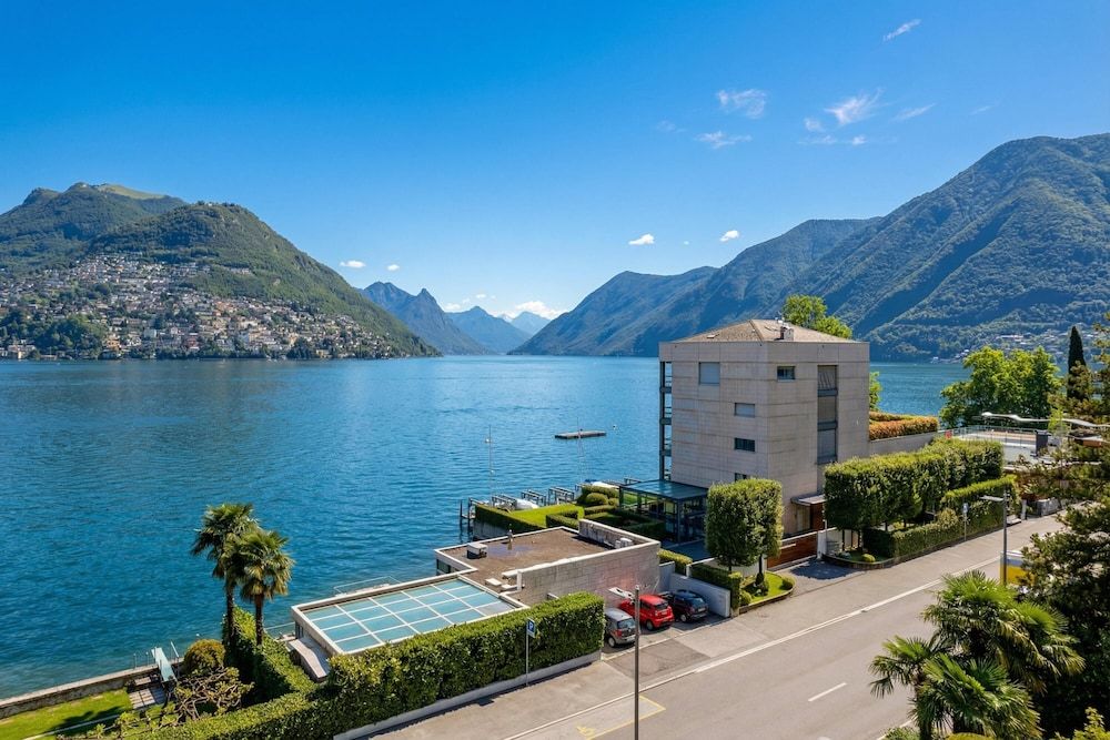 hotel photo