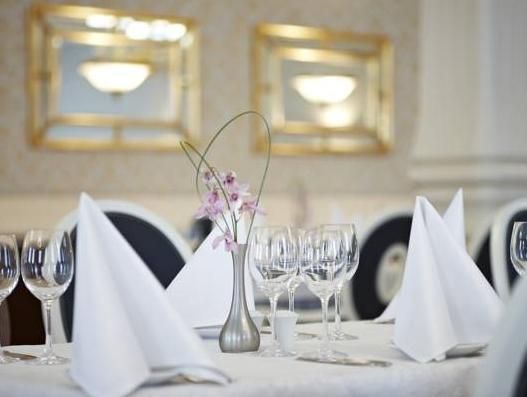 Dvor Podznoeva Glavniy Korpus