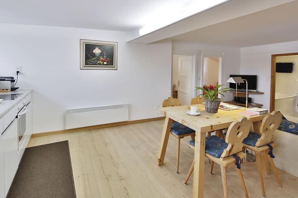 expedia_group-621900-245476566-044379 In Lain Hotel Cadonau