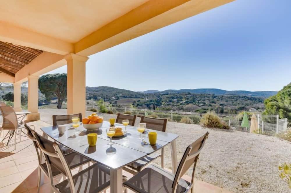 Villa Hameau du Brost by Interhome Provence-Alpes-Côte d'Azur - La Croix-Valmer visuel 5/5 Villa Hameau du Brost by Interhome Provence-Alpes-Côte d'Azur - La Croix-Valmer visuel 5/5