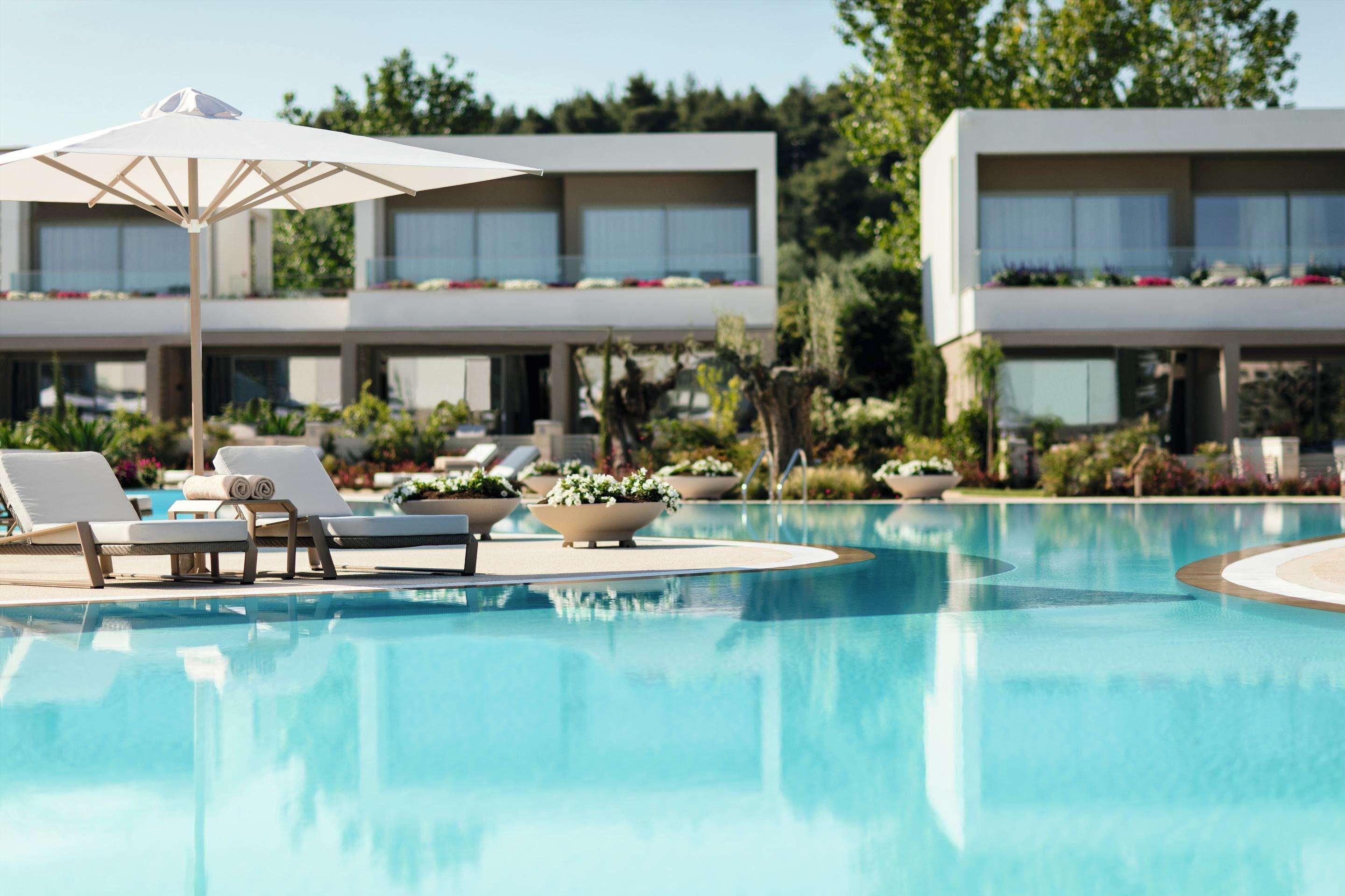 ice-887884-113142931-590441 Sani Dunes