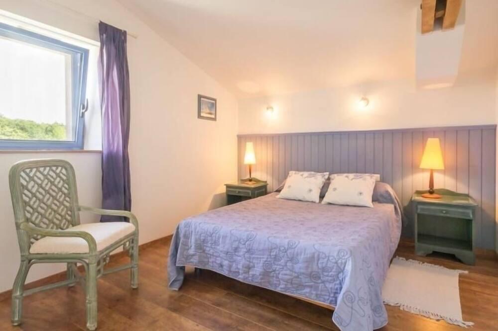 Gîte rénové sur domaine viticole bio, proche de Nantes et Pornic, jardin clos, vélos à disposition FR-1-306-1035 - Pays de Loire - Saint-Philbert-de-Grand-Lieu visuel 3/5 Gîte rénové sur domaine viticole bio, proche de Nantes et Pornic, jardin clos, vélos à disposition FR-1-306-1035 - Pays de Loire - Saint-Philbert-de-Grand-Lieu visuel 3/5