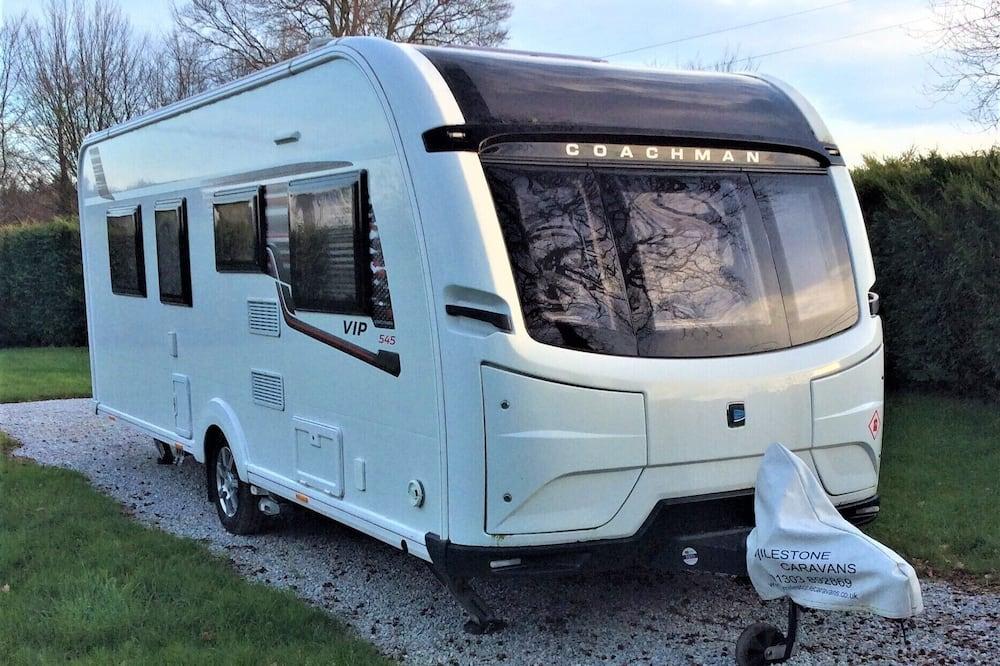 Luxury Coachman Caravan To Sleep 1-4 Rhône-Alpes - Saint-May visuel 3/5 Luxury Coachman Caravan To Sleep 1-4 Rhône-Alpes - Saint-May visuel 3/5