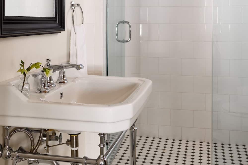 Kennebunkport Captains Collection