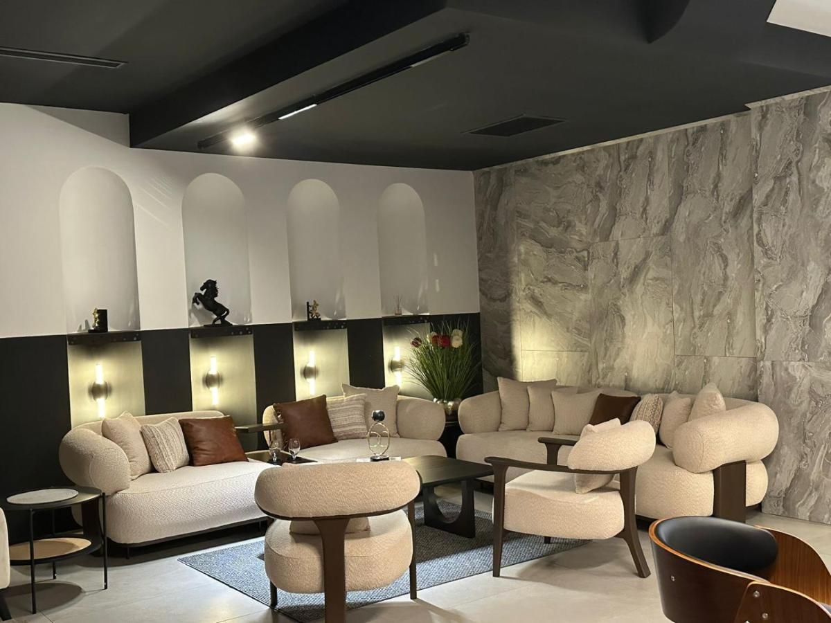 Ador Hotel North Mitrovica