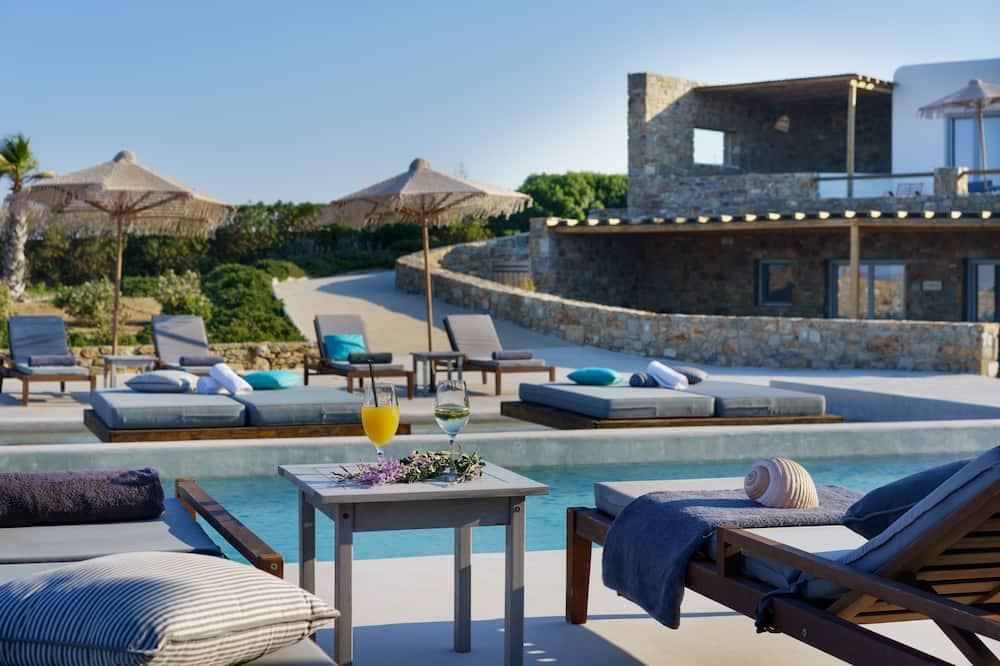 expedia_group-5406403-ae4a0b-542941 Myconian Crown Suites