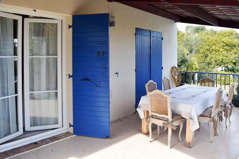 Magnificent sea view villa with swimming pool in private grounds Provence-Alpes-Côte d'Azur - Villeneuve-Loubet visuel 1/10