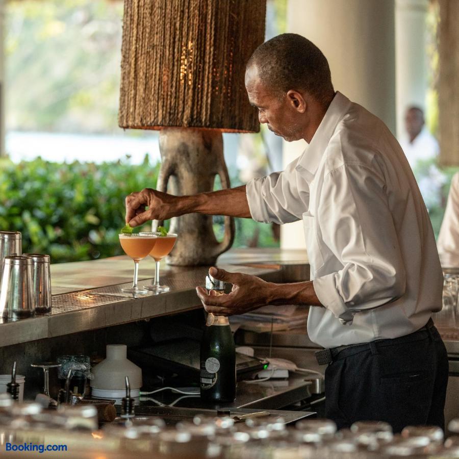 booking-9471782-428742527-304092 Soho Beach House Canouan