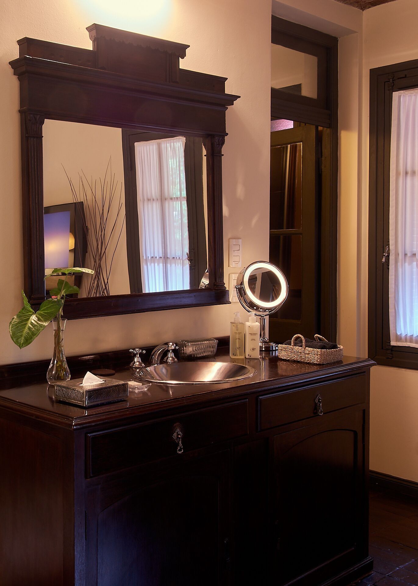 Be Jardin Escondido By Coppola