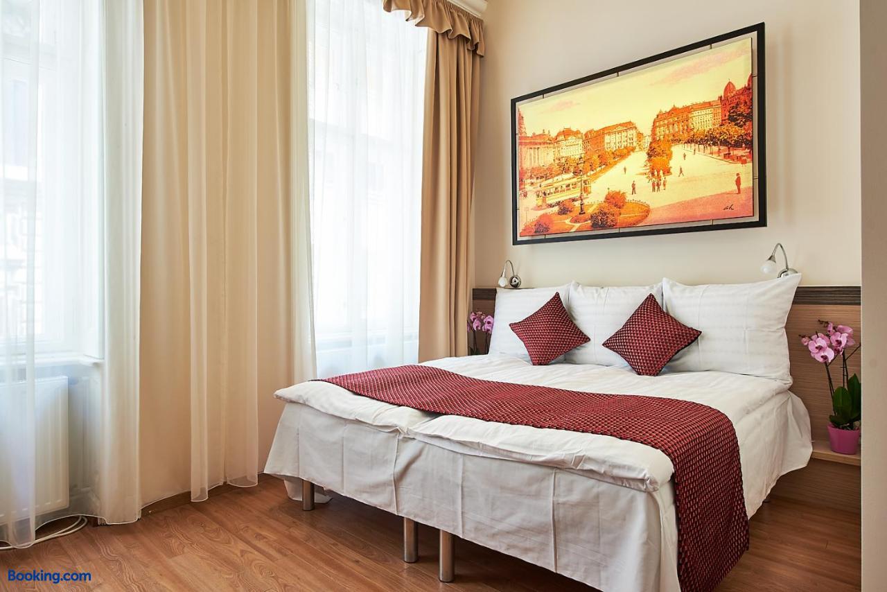 booking-2954198-117585073-258719 Lion Prémium Hotel