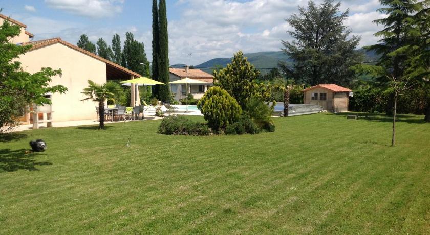 La Villa des 3 ifs Rhône-Alpes - Ardoix visuel 1/5 La Villa des 3 ifs Rhône-Alpes - Ardoix visuel 1/5