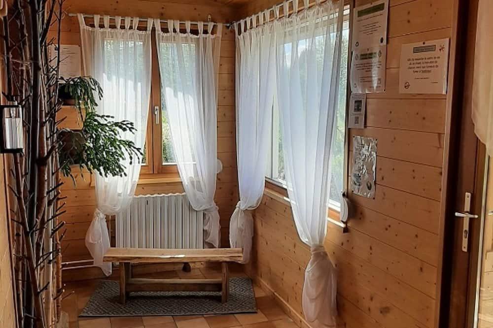 Detached chalet, classified 3 stars, 8 minutes from Gerardmer. Lotharingen - Le Tholy visuel 4/5 Detached chalet, classified 3 stars, 8 minutes from Gerardmer. Lotharingen - Le Tholy visuel 4/5