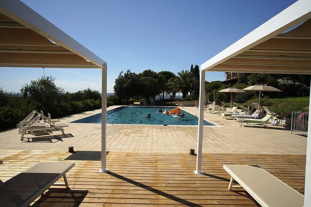 Private Villa with private pool, A/C, WIFI, TV, terrace, pets allowed, panoramic view, parking Toscane - Scarlino visuel 2/5 Private Villa with private pool, A/C, WIFI, TV, terrace, pets allowed, panoramic view, parking Toscane - Scarlino visuel 2/5
