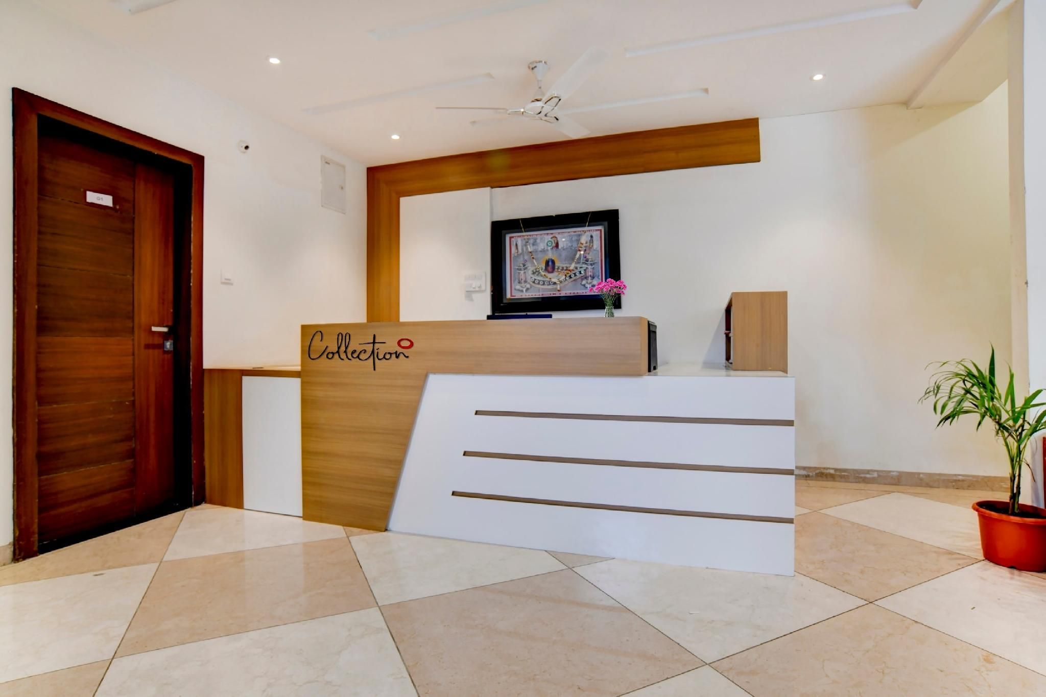 hotel photo