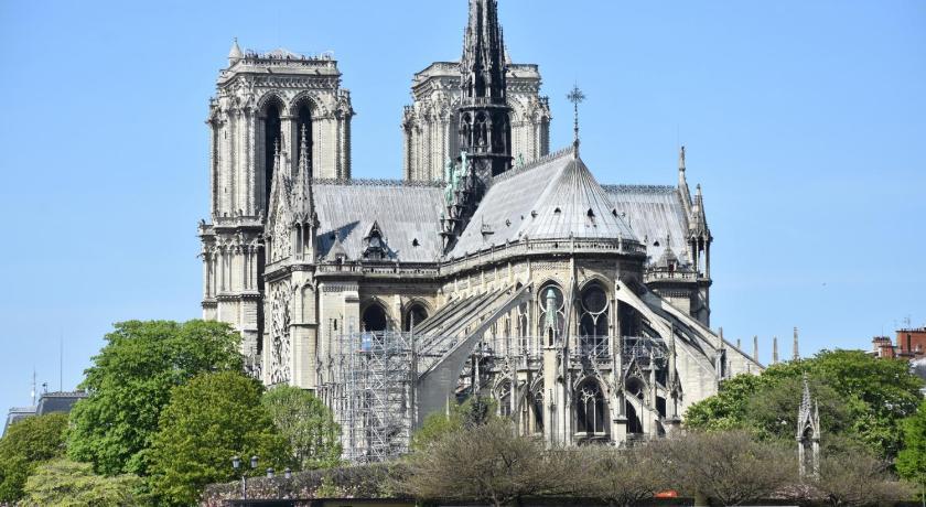 Apartment Duplex Paris Ile de France - Paris visuel 4/5 Apartment Duplex Paris Ile de France - Paris visuel 4/5