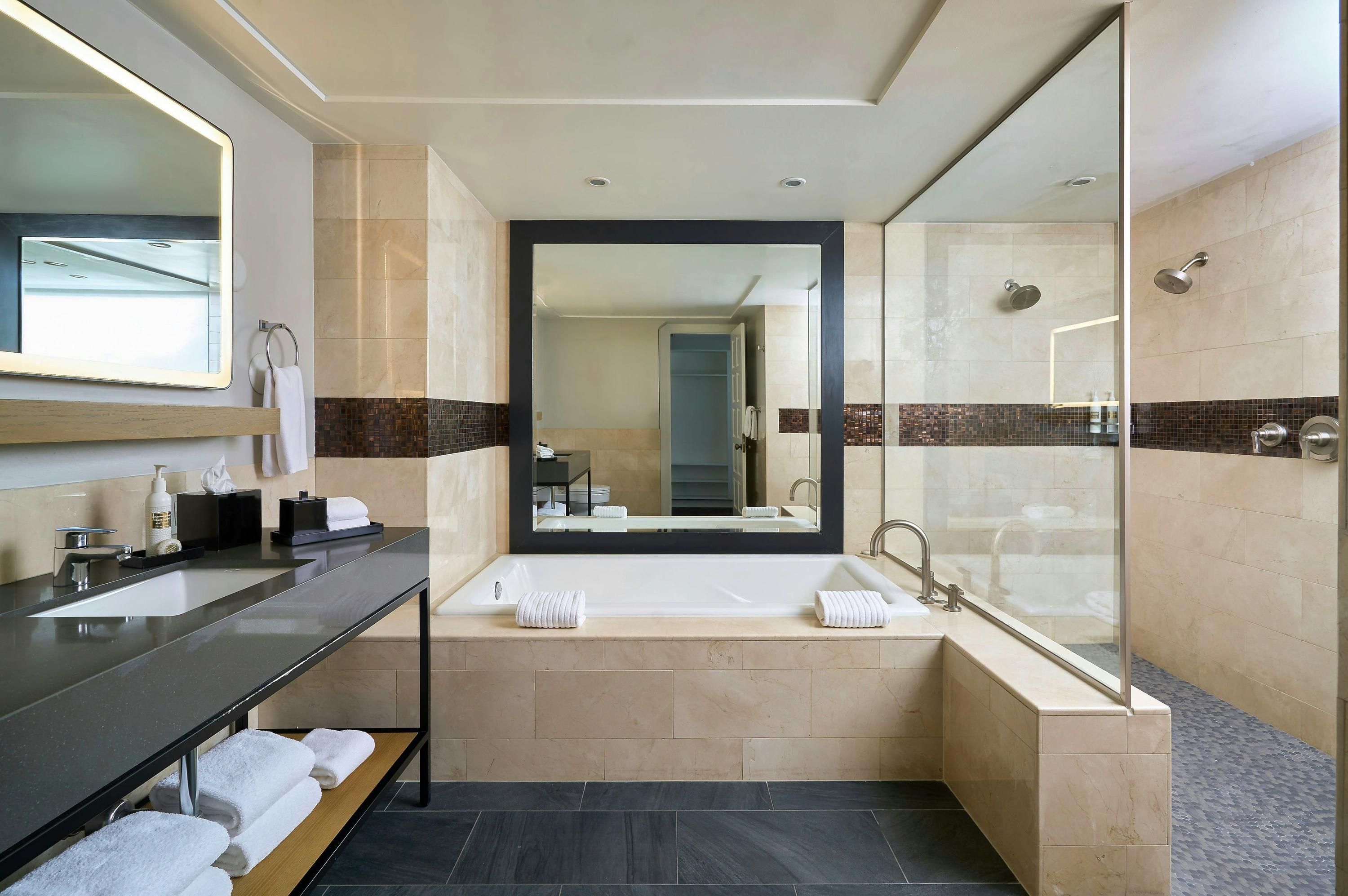 Heathman Hotel