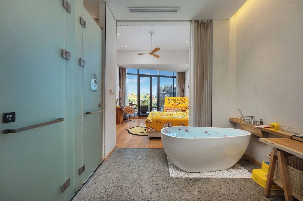 Manli Hotel Shanghai Pudong Airport Branch -Provide free shuttle buses to Pudong Airport and Disneyland