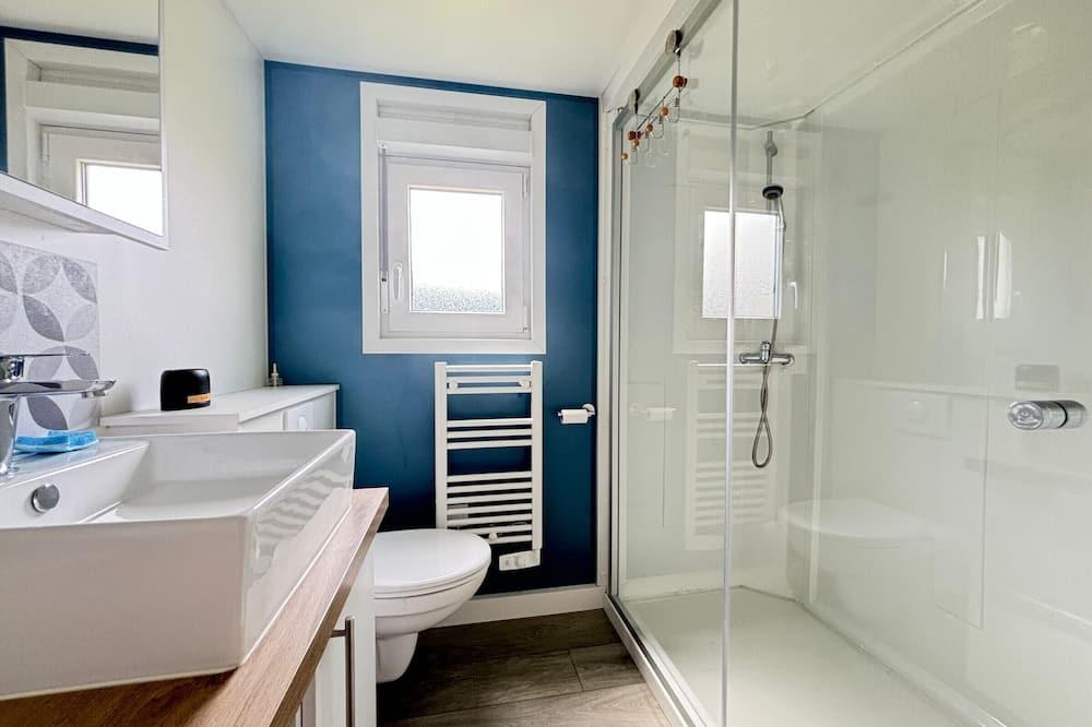 Cottage Luxe 3 Chambres, Jacuzzi, Piscine et Parking à 12 km des Sables d'Olonne FR-1-197-608 - Pays de Loire - Saint-Mathurin visuel 4/5 Cottage Luxe 3 Chambres, Jacuzzi, Piscine et Parking à 12 km des Sables d'Olonne FR-1-197-608 - Pays de Loire - Saint-Mathurin visuel 4/5
