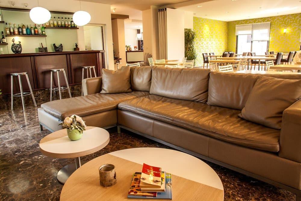 Hotel Les Amandiers Rhône-Alpes - Tournon sur Rhône visuel 4/5 Hotel Les Amandiers Rhône-Alpes - Tournon sur Rhône visuel 4/5