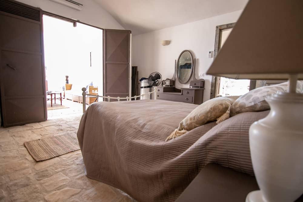 Escape to Tranquility in Luxury Villa Trullo Quercia Apulië - Ostuni visuel 1/5