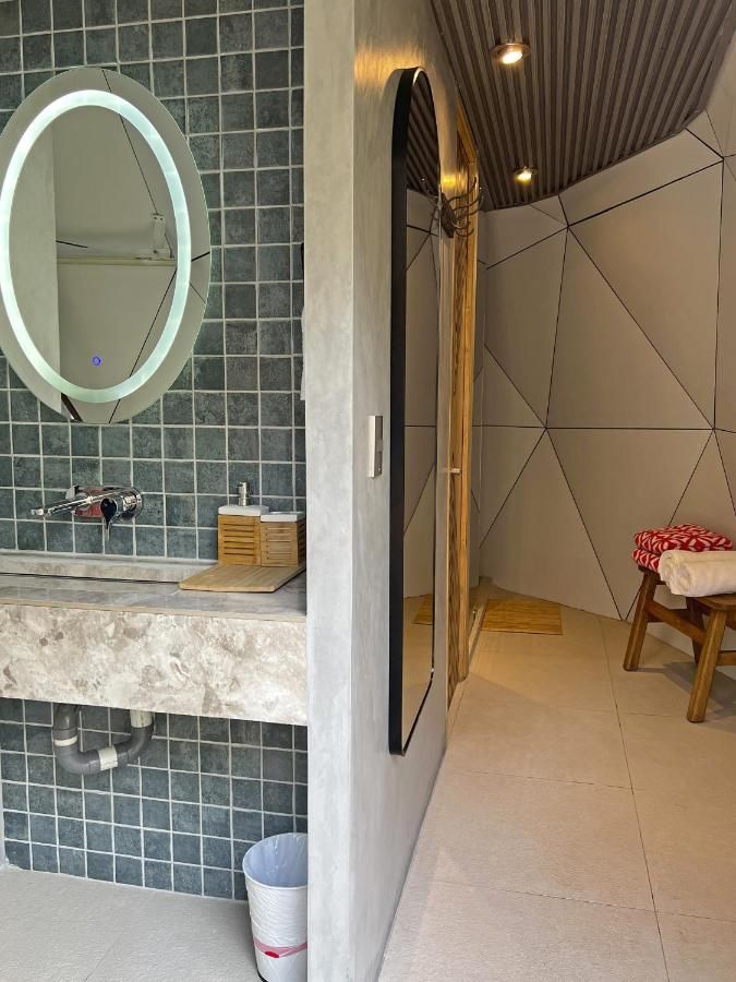 Almare Zonte - Beachfront Glamping Hotel