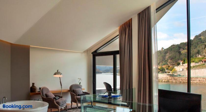 booking-1691304-298666905 Douro Suites
