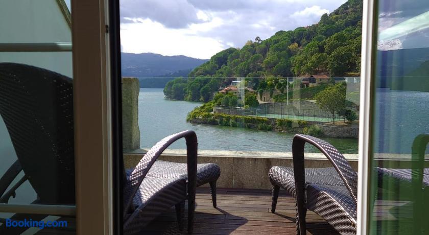 booking-1691304-298688335 Douro Suites