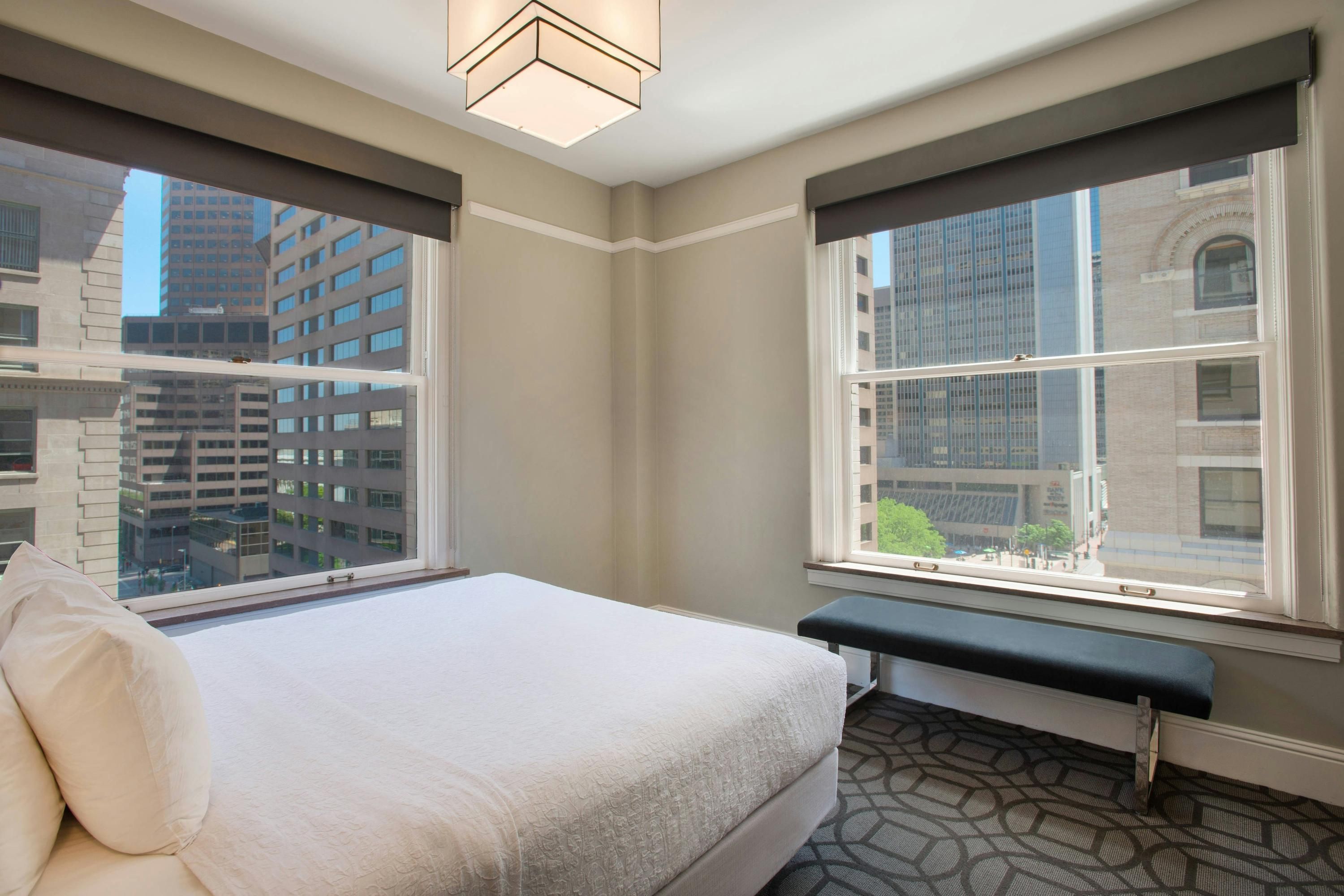 Magnolia Hotel Denver, a Tribute Portfolio Hotel