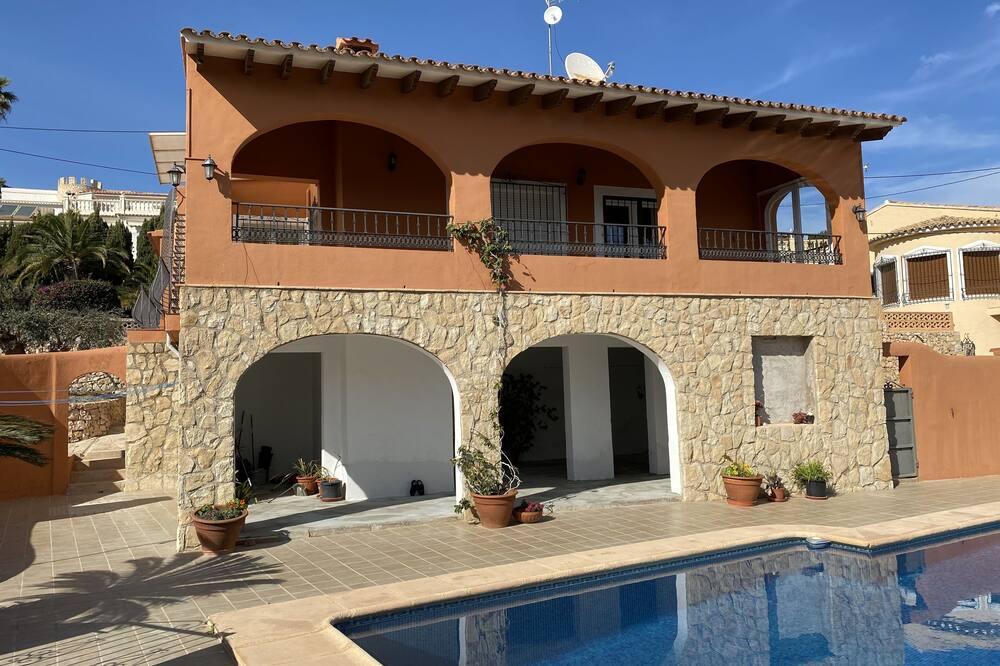 Villa with panoramic views of the sea and the Rock of Ifach, with private pool. Costa Blanca - Calpe visuel 1/5 Villa with panoramic views of the sea and the Rock of Ifach, with private pool. Costa Blanca - Calpe visuel 1/5