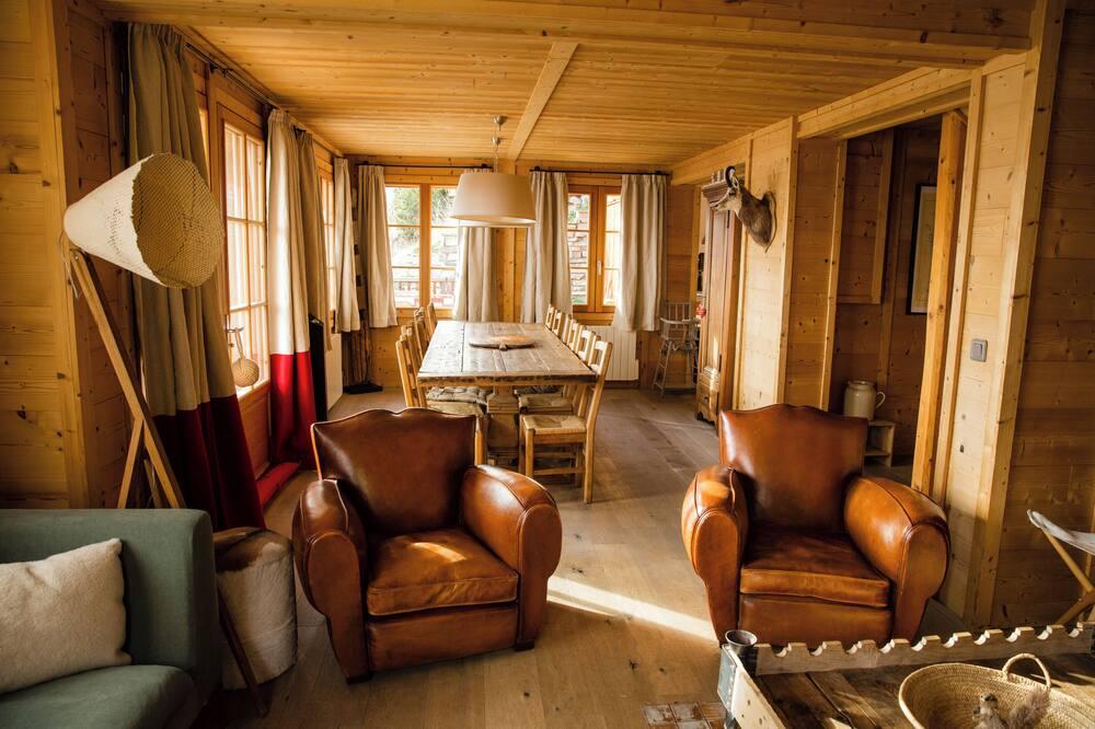 Grand Chalet de Charme 5 Domaine Alpe d'Huez - 12 people - Rhône-Alpes - Villard-Reculas visuel 2/5 Grand Chalet de Charme 5 Domaine Alpe d'Huez - 12 people - Rhône-Alpes - Villard-Reculas visuel 2/5