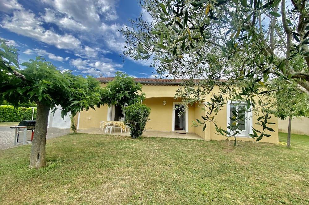 Villa 6p, 3ch avec grand jardin clos, clim, village classé de Vogue Rhône-Alpes - Vogüé visuel 2/5 Villa 6p, 3ch avec grand jardin clos, clim, village classé de Vogue Rhône-Alpes - Vogüé visuel 2/5