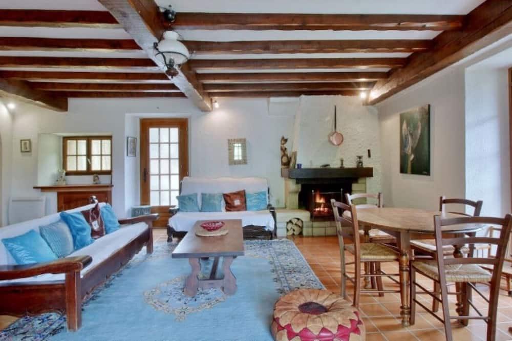 Cottage Hameau de Pouy, Nestes Valley for 6 people Midi-Pyreneën - Bordères-Louron visuel 3/5 Cottage Hameau de Pouy, Nestes Valley for 6 people Midi-Pyreneën - Bordères-Louron visuel 3/5