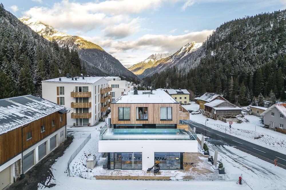expediav2-1070587046-a0db40-925842 All-Suite Resort Paznaun