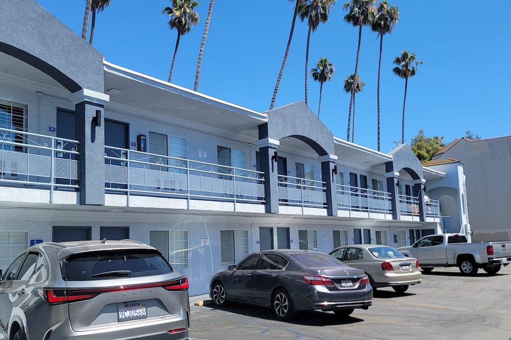 ロサンゼルスのモーテル 1泊あたり¥9,647〜 - KAYAK カヤック